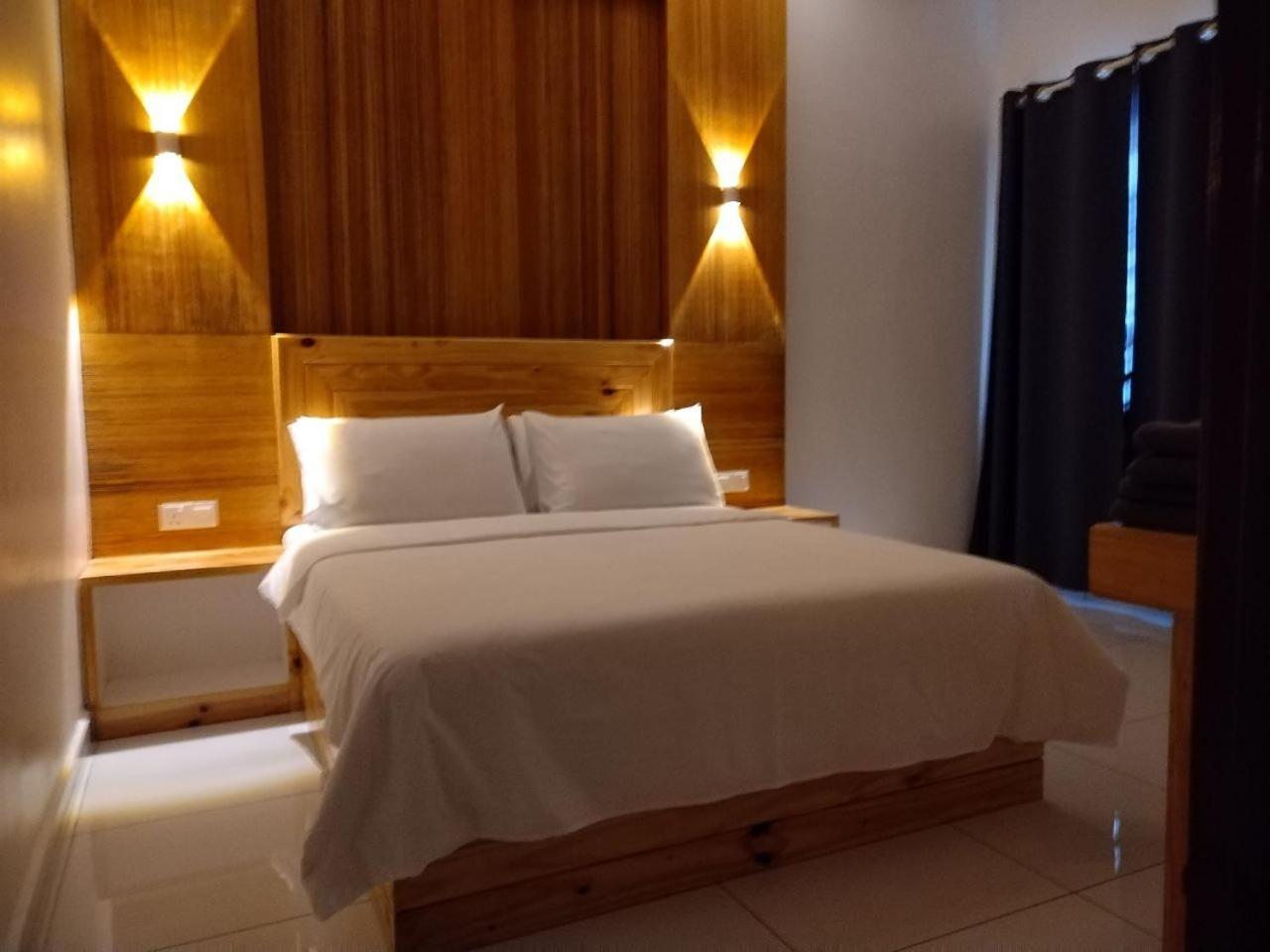 Motel Funduq Al Busyra Pantai Cenang  Exterior foto